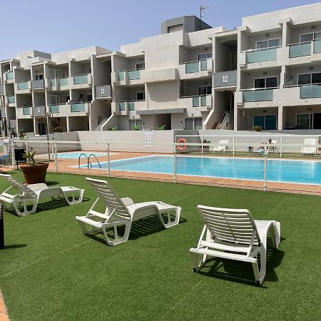 Beautiful, Modern Apartment In Sunny คอร์ราเลโฮ ภายนอก รูปภาพ